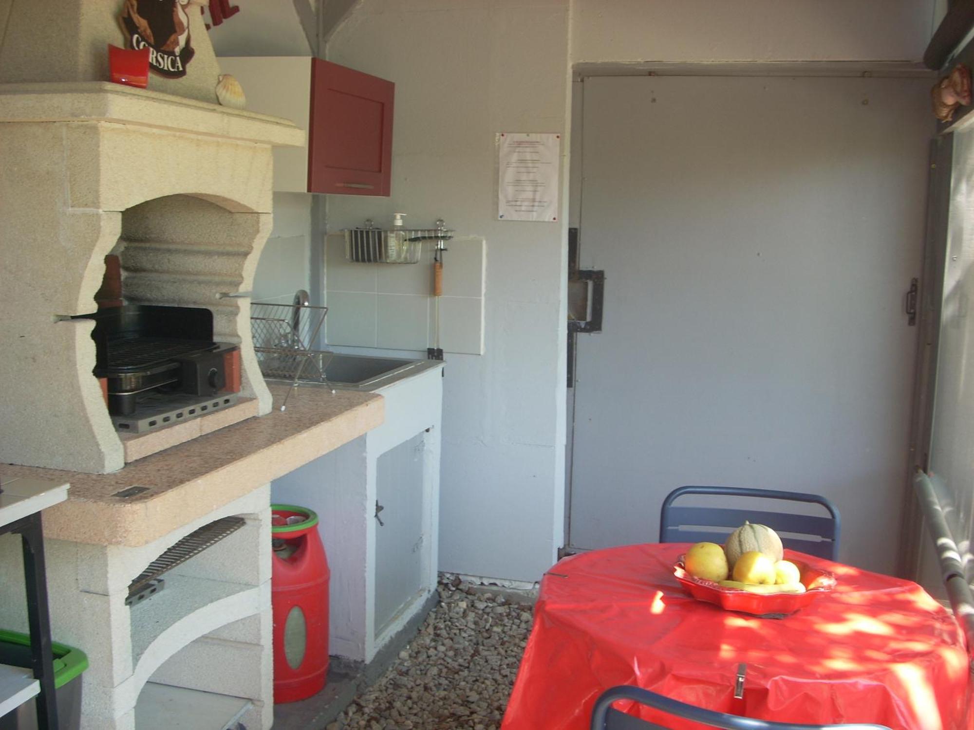 Chambre Independante Climatisee, Cuisine D'Ete, Piscine Sartene  Bagian luar foto